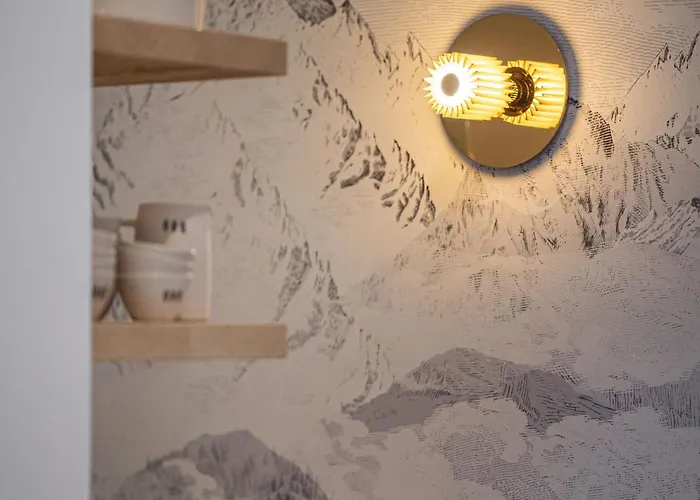 De Gamme A 1650 Avec Garage, Balcon Et Wifi - Fr-1-575-167 Courchevel