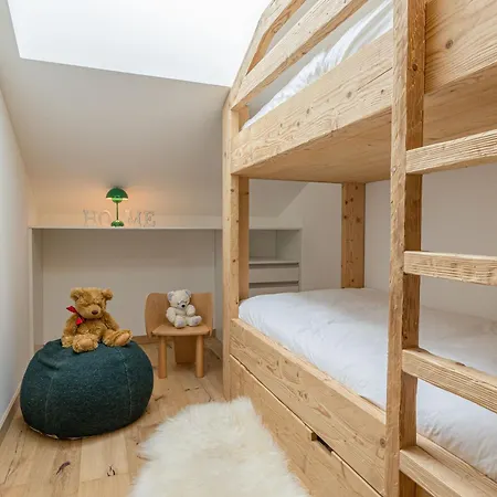 De Gamme à 1650 Avec Garage, Balcon Et Wifi - Fr-1-575-167 *