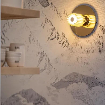 De Gamme à 1650 Avec Garage, Balcon Et Wifi - Fr-1-575-167 Courchevel